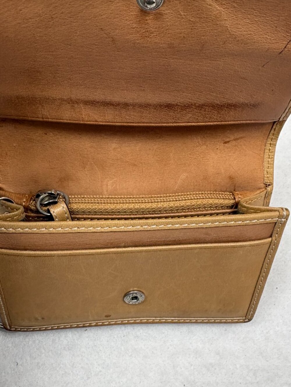 Vintage Coach Tan Leather Keyring Wallet Foldover Preppy Quiet Luxury Heritage - Picture 6 of 11